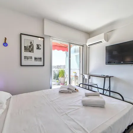 Appartement Marechal 2 Bedroom Flat Cannes